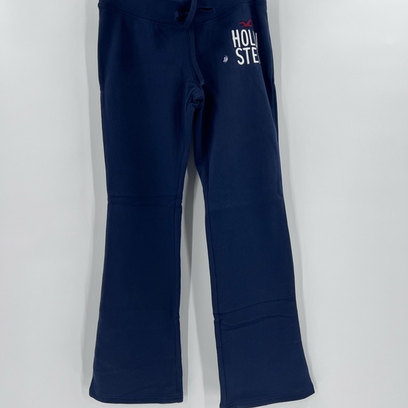 Hollister Logo Graphic Boot Sweatpants new small short - Picture 3 of 10